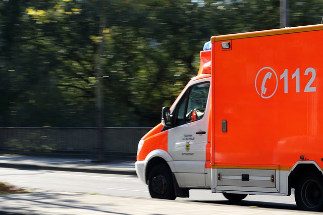 Mit Porsche gegen Ampel – Nelson Müller bei Unfall verletzt